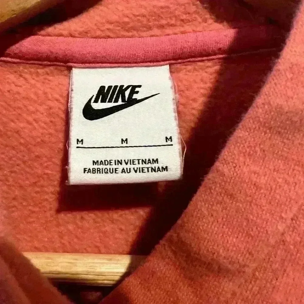 NikeSportswear Kids' Club Fleece Hoodie Girls Size M Pink Salt - Picture 8 of 16